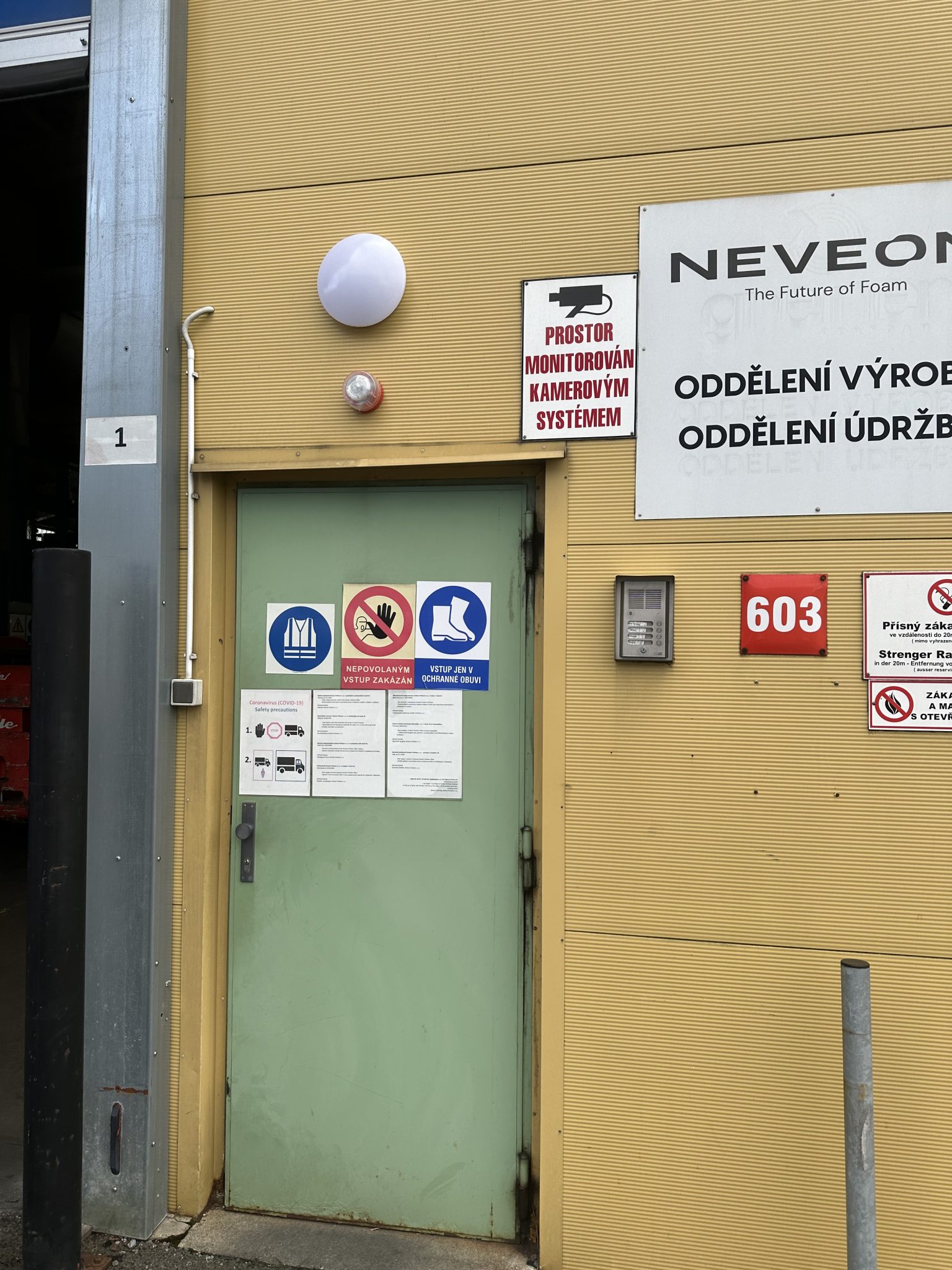 Zapojení venkovní požární sirény - Výrobní hala - NEVEON (603)