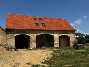 Dřevostavba ve stodole-RATIBOŘSKÉ HORY
